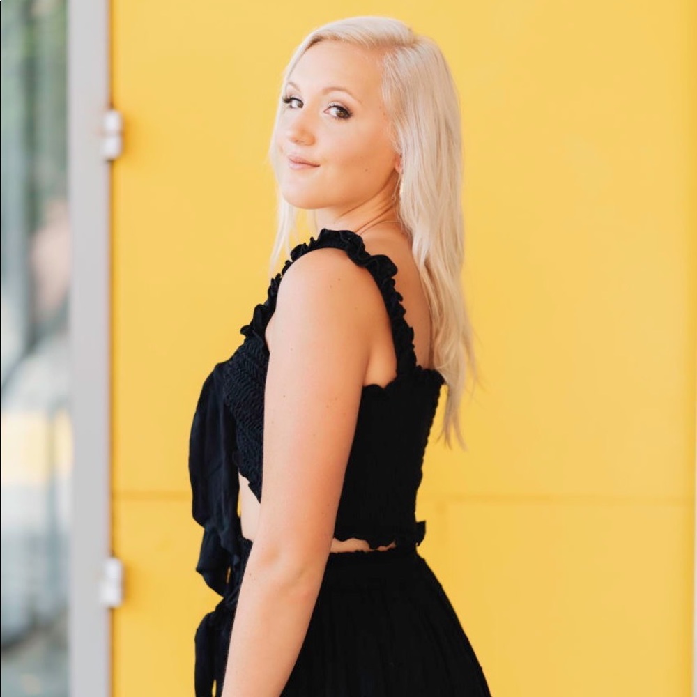 Meet your Posher, Mackenzie